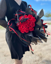 Load image into Gallery viewer, V1 Ballet Princess -18 Red Roses Everlasting Soap Flower Bouquet To You