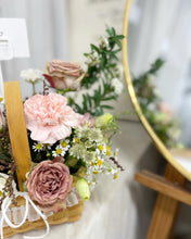 Load image into Gallery viewer, Flower Basket Garden Style To You (Premium & Seasonal Flowers Series)