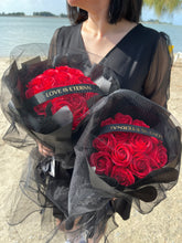 Load image into Gallery viewer, Classical Red Everlasting Soap Flower Bouquet To You