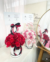 Load image into Gallery viewer, Everlasting Soap Flower Box To You - 33 Roses (Pink Design)