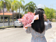 Load image into Gallery viewer, Everlasting Soap Flower Bouquet To You -12 Roses (Soft Pink)