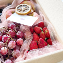 Load image into Gallery viewer, Fruity Gift Box To You ( Red Apples, Red Grapes, Blueberry, Strawberry)