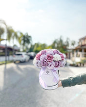 Load image into Gallery viewer, Everlasting Soap Flower Box To You - 33 Roses (Roses & Carnation Pastel Lilac Purple)