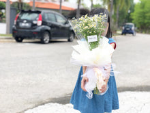 Load image into Gallery viewer, Prestige Wrap Preserved Roses To You (Matricaria Chamomila Star)