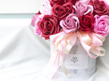 Load image into Gallery viewer, Premium Everlasting Soap Flower Box To You 33 Roses