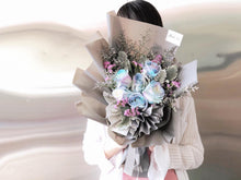 Load image into Gallery viewer, Signature Bouquet Blue To You