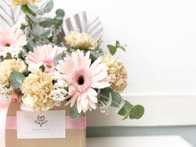 Load image into Gallery viewer, Flower Box To You (Daisy, Cappuccino Carnation & Fillers)