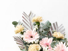 Load image into Gallery viewer, Flower Box To You (Daisy, Cappuccino Carnation & Fillers)