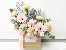 Load image into Gallery viewer, Flower Box To You (Daisy, Cappuccino Carnation & Fillers)