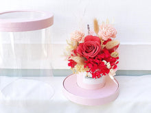 Load image into Gallery viewer, Preserved Flower Box To You Roses (1 Red Roses & Hydrangea Design)