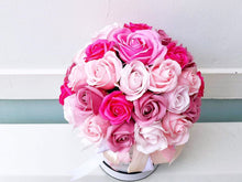 Load image into Gallery viewer, Everlasting Soap Flower Box To You - 33 Roses (Pink Design)