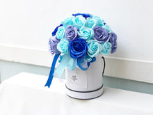 Load image into Gallery viewer, Everlasting Soap Flower Box To You - 33 Roses (Blue Design)