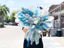 Load image into Gallery viewer, Prestige XL Bouquet To You (Roses, Ping Pong, Anthrium, Monstera, Palm Leaves & Dried Flower Series)