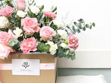 Load image into Gallery viewer, Flower Box To You (Roses, Carnation, Spray Carnation, Eucalyptus, Statice, Casphia)