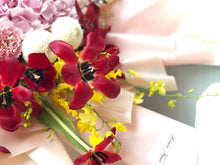 Load image into Gallery viewer, Prestige XL Bouquet To You (Hydrangea, Roses, Tulip, Carnations, Ping Ping, Dancing Lady, Chamomile, Eucalyptus, Thalapsi Green)