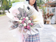 Load image into Gallery viewer, Prestige XL Bouquet To You (Garden Roses, Roses, Ping Ping, Anthurium, Pampas, Monstera, Palm & Assorted Dried Flowers)