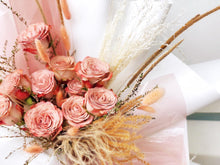 Load image into Gallery viewer, Prestige Bouquet To You (Cappuccino Roses & Dried Flowers Series)
