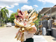 Load image into Gallery viewer, Prestige XL Bouquet To You (Cotton Flowers & Dried Flowers)