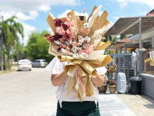 Load image into Gallery viewer, Prestige XL Bouquet To You (Cotton Flowers & Dried Flowers)