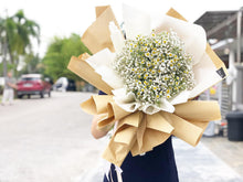 Load image into Gallery viewer, Prestige XL Bouquet To You (Chamomile & Baby Breath)