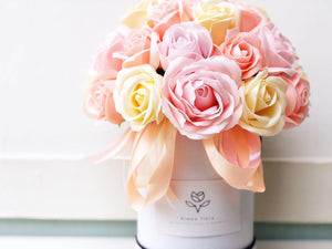 Premium Everlasting Soap Flower Box To You : 33 Roses
