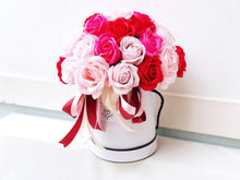 Load image into Gallery viewer, Premium Everlasting Soap Flower Box To You : 33 Roses