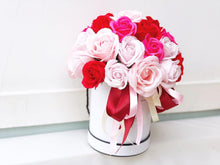 Load image into Gallery viewer, Premium Everlasting Soap Flower Box To You : 33 Roses