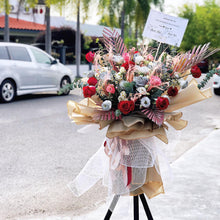 Load image into Gallery viewer, Congratulations Flower Stand To You : Roses, Chamomile, Eucalyptus, Stipa, Fish Tail, Palm Leaves