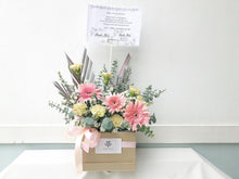 Load image into Gallery viewer, Flower Box To You (Daisy, Carnation, Eucalyptus, Statice, Casphia )
