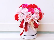 Load image into Gallery viewer, Premium Everlasting Soap Flower Box To You : 33 Roses