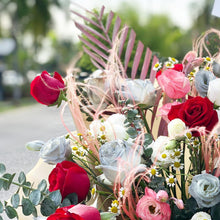Load image into Gallery viewer, Congratulations Flower Stand To You : Roses, Chamomile, Eucalyptus, Stipa, Fish Tail, Palm Leaves