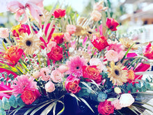 Load image into Gallery viewer, Congratulations Flower Stand To You (Roses, Spray Carnation, Eustoma, Eucalyptus, Daisy, Palm Leaves)