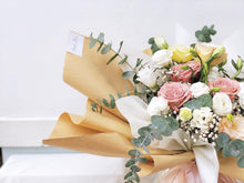 Load image into Gallery viewer, Prestige Wrap Roses To You (Kraft Wrap Soft Earth Colours Design)