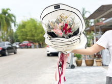 Load image into Gallery viewer, Prestige Wrap Bouquet (2 Colours Roses Silver Leaf Design )