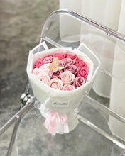 Load image into Gallery viewer, Everlasting Soap Flower Bouquet To You -18 Ombre Pink
