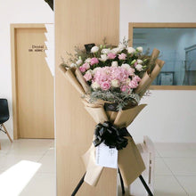 Load image into Gallery viewer, Congratulatory Flower Stand To You