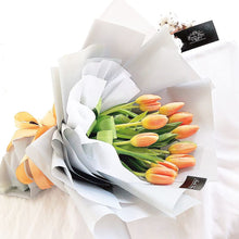 Load image into Gallery viewer, Prestige Wrap Bouquet (Tulip)