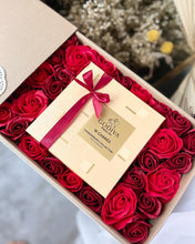 Load image into Gallery viewer, VDay 2023 Rimba Flora X Godiva Flower Box To You (Everlasting Soap Design)