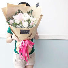 Load image into Gallery viewer, Prestige Bouquet To You Snack Wrap Bouquet (Tulip, Baby Breathe, Parvifolia)