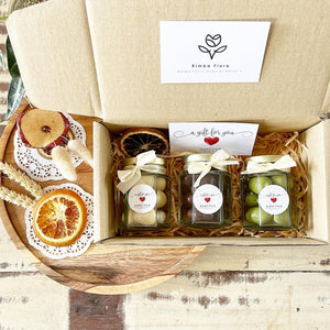 Signature Gift Box To You (Chocolates Series Collection)