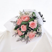 Load image into Gallery viewer, Prestige Bouquet To You (Roses, Pandanus, Ststice, Casphia)
