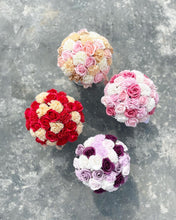 Load image into Gallery viewer, Everlasting Soap Flower Box To You - 33 Roses (Roses & Carnation Pastel Purple)