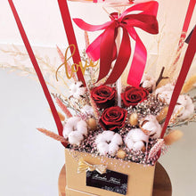 Load image into Gallery viewer, Everlasting Hot Air Baloon To You (Preserved Flower + Cotton Flower)
