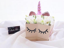 Load image into Gallery viewer, Unicorn Flower Box (Eustoma)