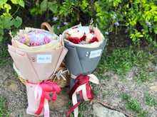 Load image into Gallery viewer, Everlasting Soap Flower To You (11 Flowers)