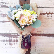Load image into Gallery viewer, Signature Bouquet To You (Eustoma Champagne Design)