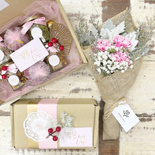 Load image into Gallery viewer, Signature Bouquet To You (Carnation Maria Pink Silver Leaf Design)