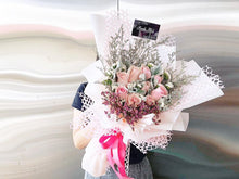 Load image into Gallery viewer, Prestige Wrap Roses To You (9 Pink Roses Pink Wrap)
