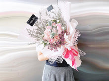 Load image into Gallery viewer, Prestige Wrap Roses To You (9 Pink Roses Pink Wrap)