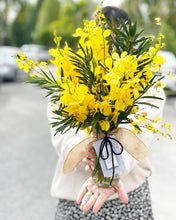 Load image into Gallery viewer, Raya Orchids Flower Jar To You